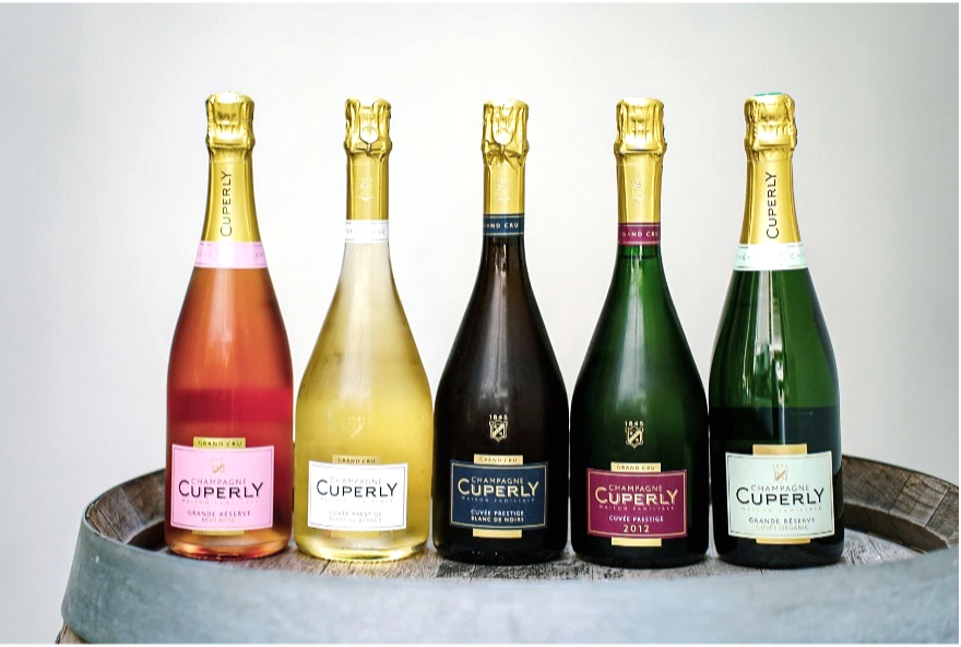 CUPERLY (キュペルリー) にフィーチャー！ 毎日カクテルタイムを開催するほか、インポーターディナー開催